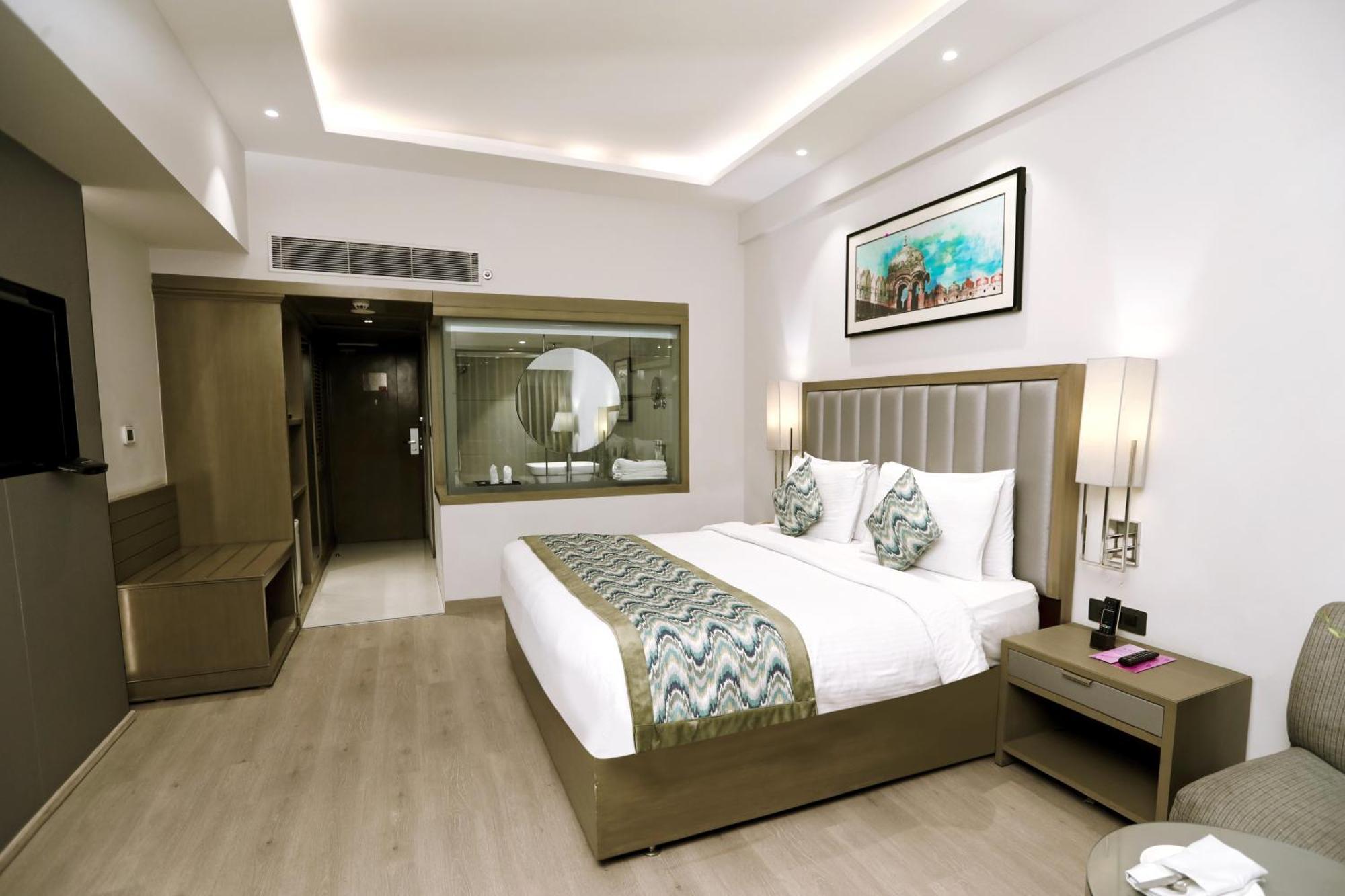 Regenta Place Amritsar By Royal Orchid Hotels Limited Bagian luar foto