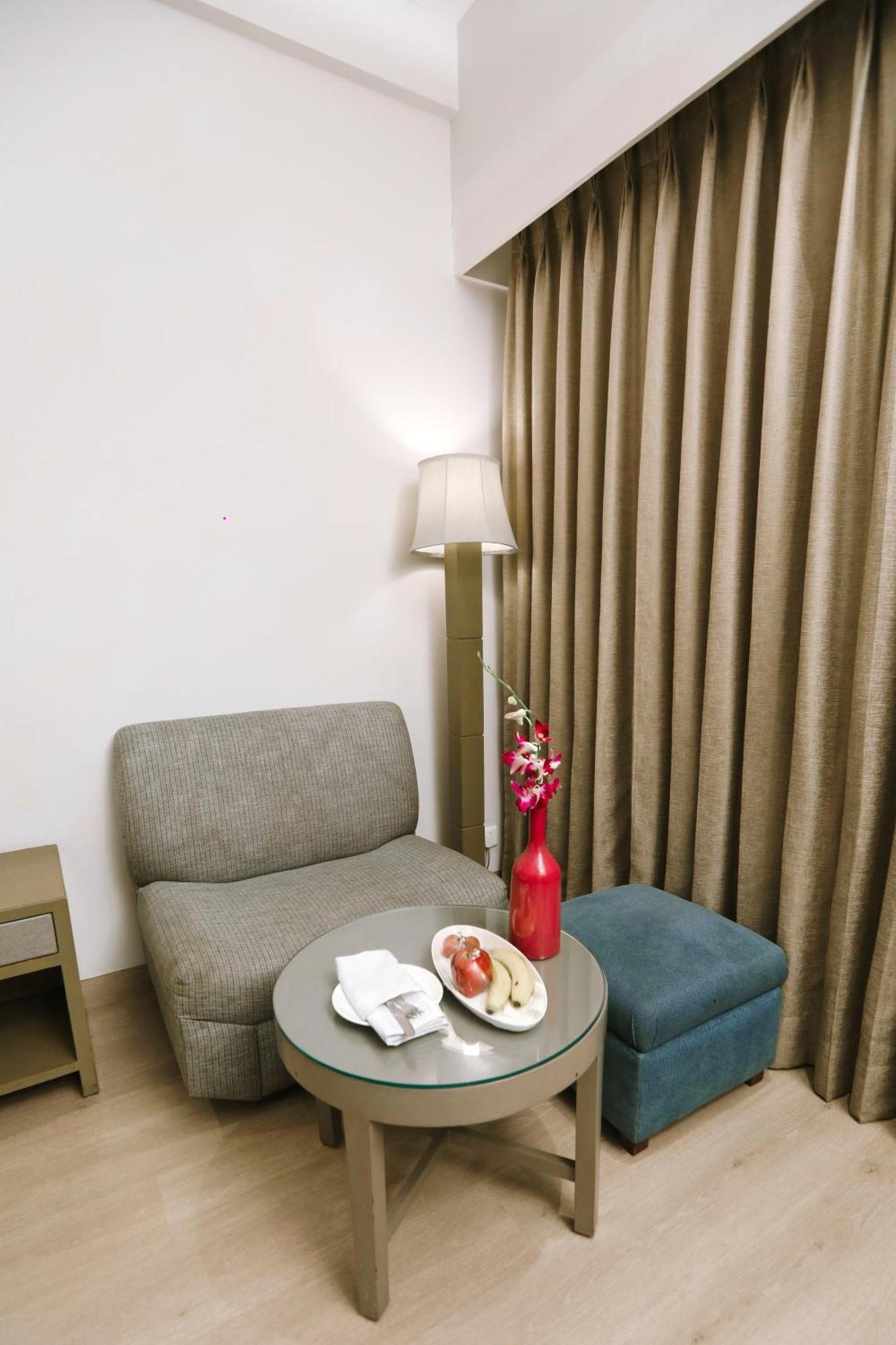 Regenta Place Amritsar By Royal Orchid Hotels Limited Bagian luar foto