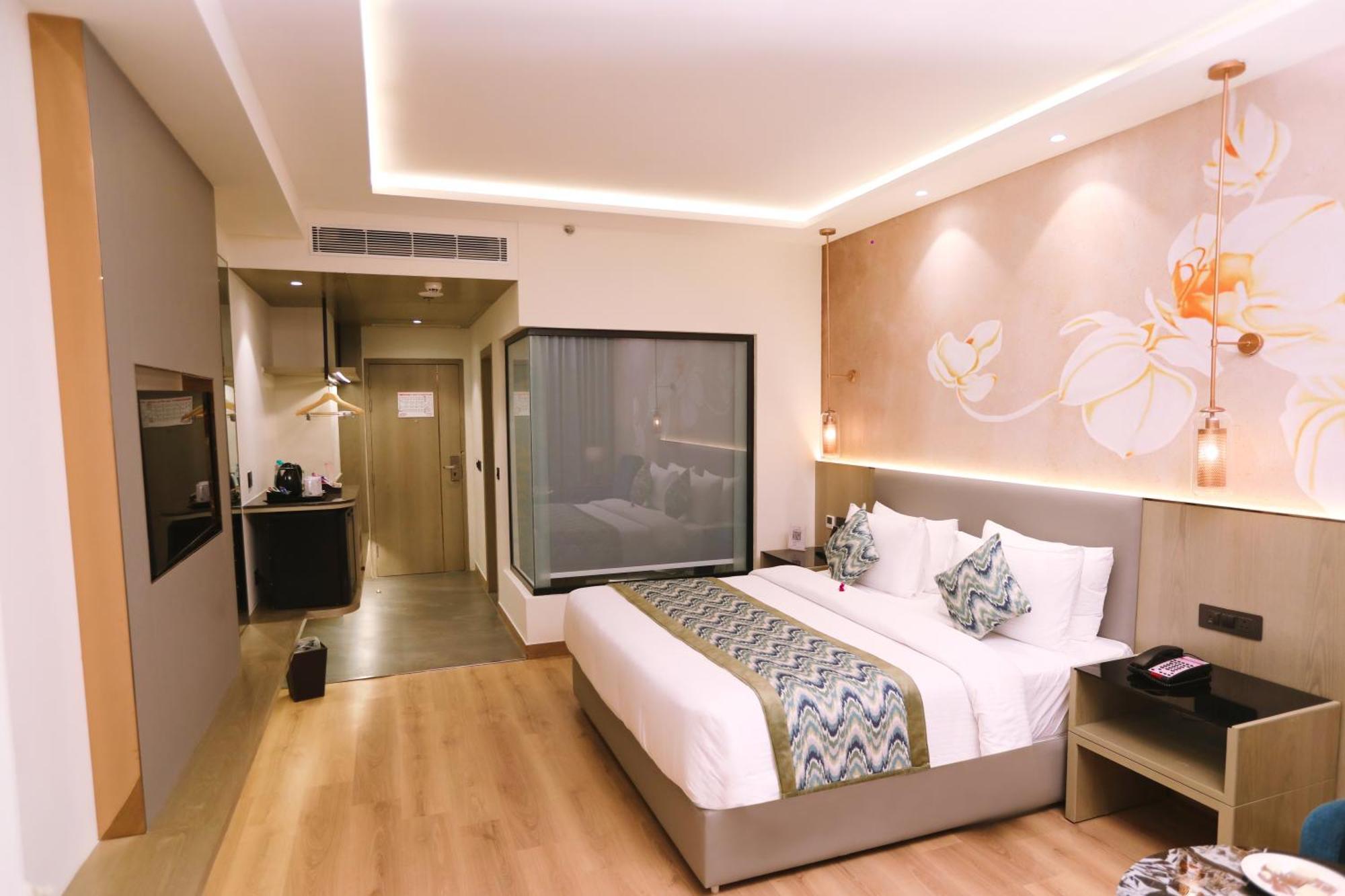 Regenta Place Amritsar By Royal Orchid Hotels Limited Bagian luar foto