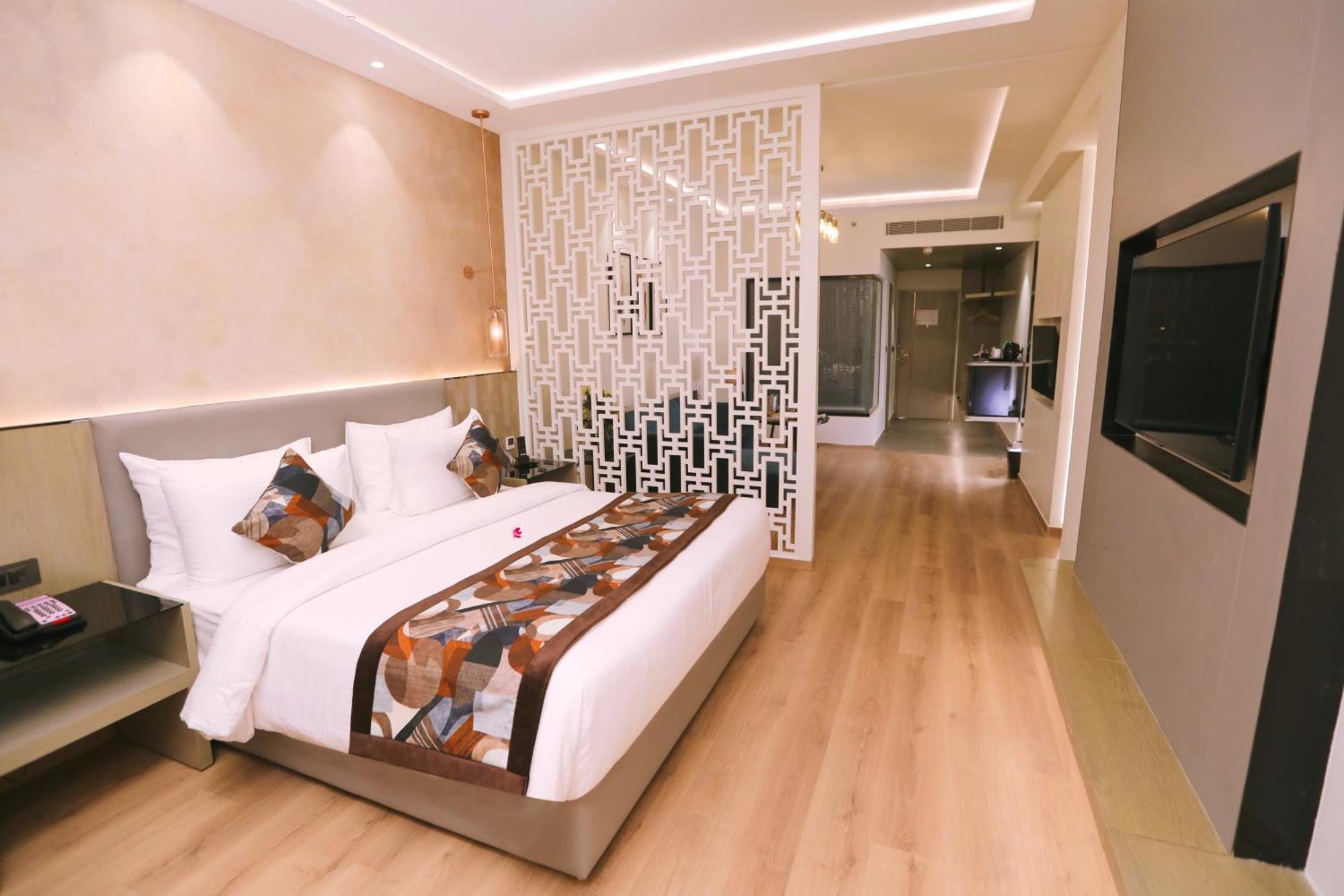 Regenta Place Amritsar By Royal Orchid Hotels Limited Bagian luar foto