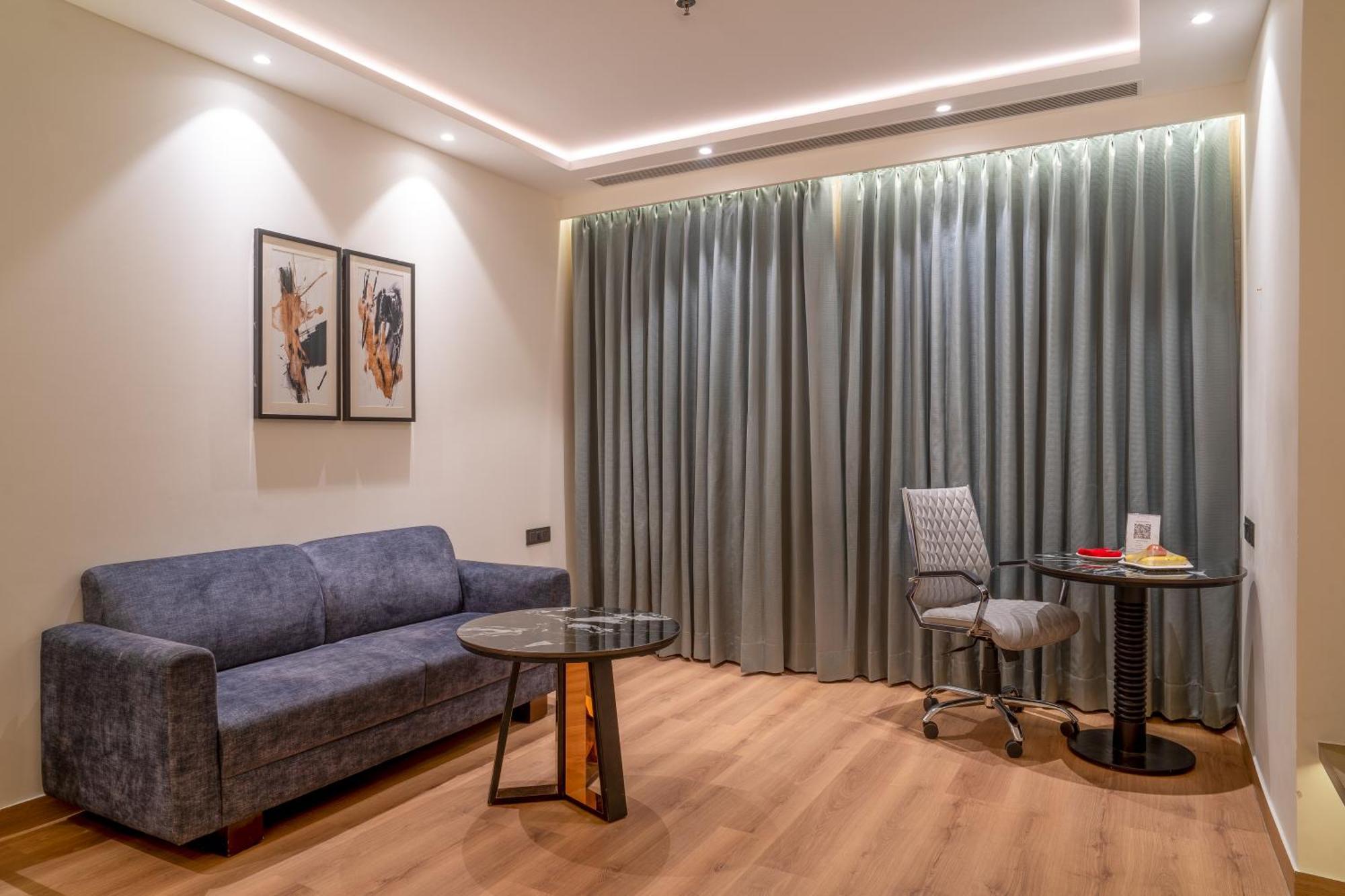 Regenta Place Amritsar By Royal Orchid Hotels Limited Bagian luar foto