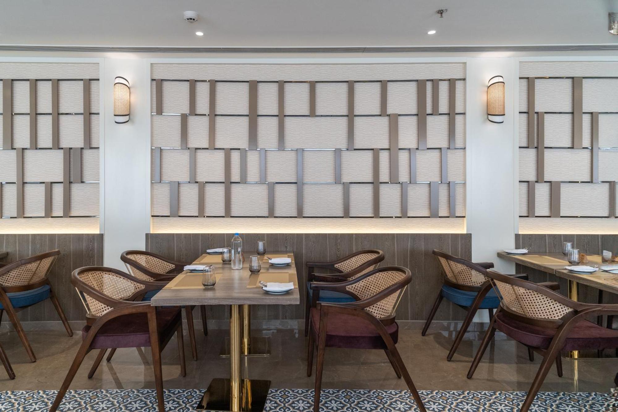 Regenta Place Amritsar By Royal Orchid Hotels Limited Bagian luar foto